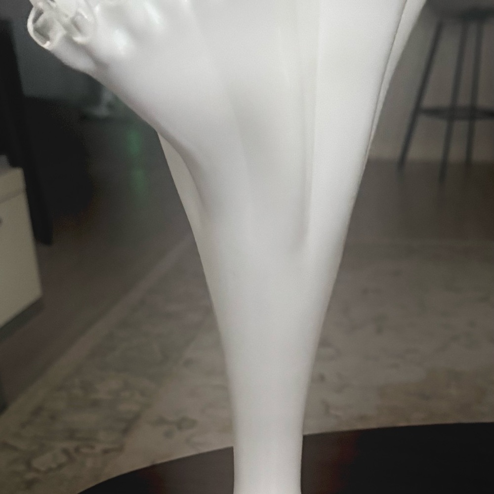 Vintage "Large" Fenton Silvercrest Petticoat Fan Vase 13" tall - Picture 5 of 13